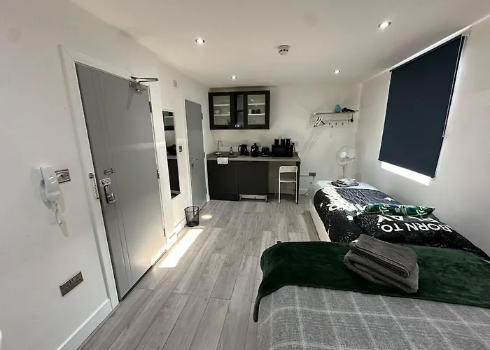 Fulham Guest Studios 268